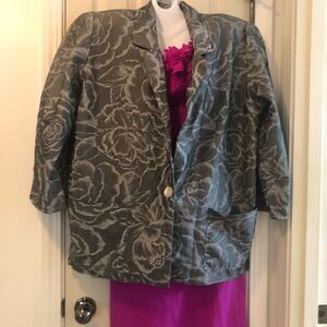 Vintage old new stock - no tags - rose boxy blazer - says large but 52” around